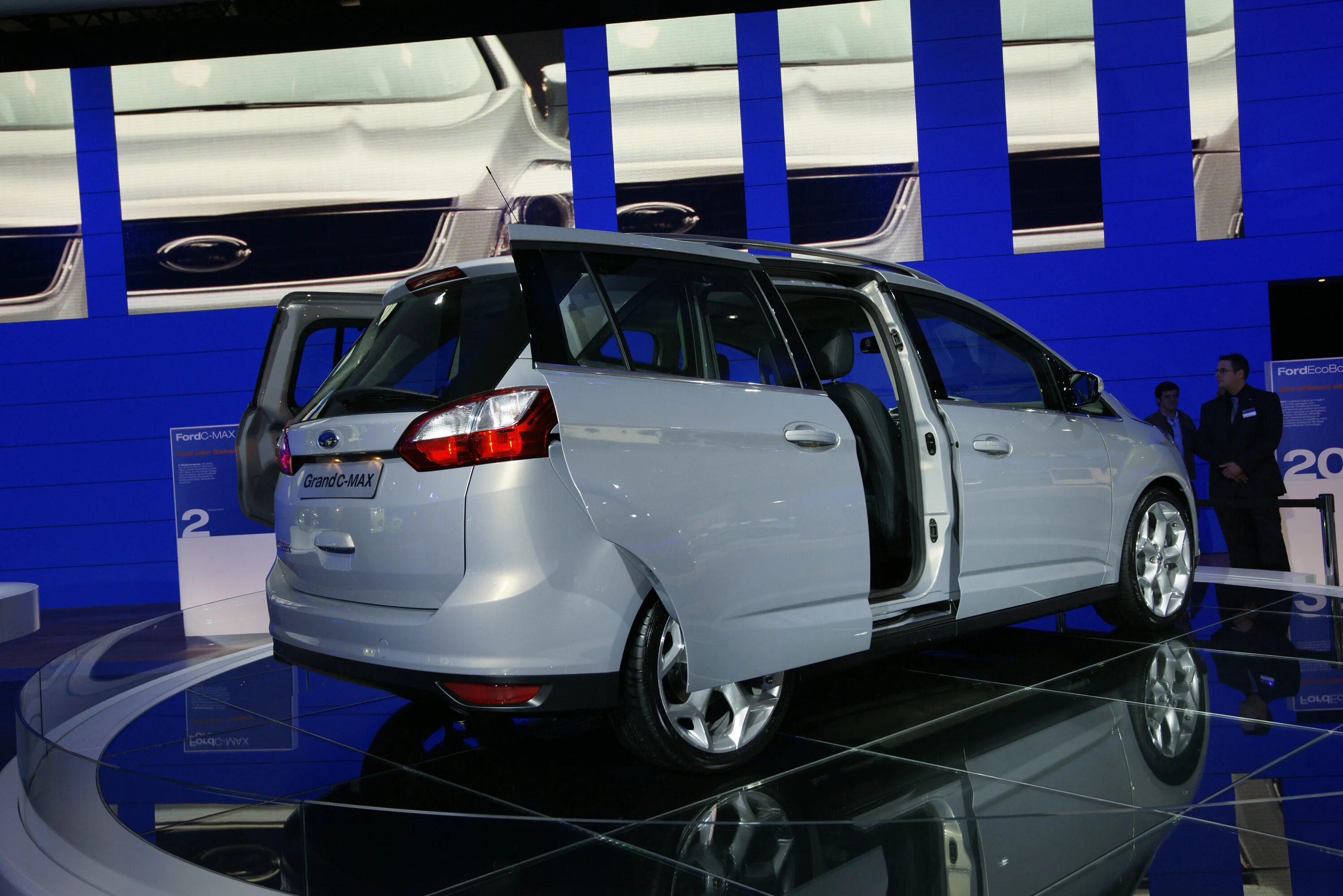 Ремонт c max. Ford c max grand tuning. ford c max 2006. форд гранд с-мах 2000. ford c max hybrid tuning.