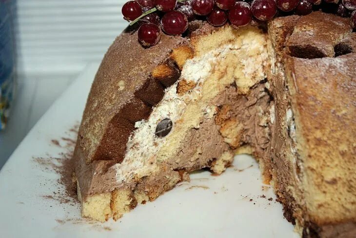 Торт купол с фруктами. Оформление купольного торта шоколадом. Оформление купольного торта. Торт купол. Сан себастьян торт торт.