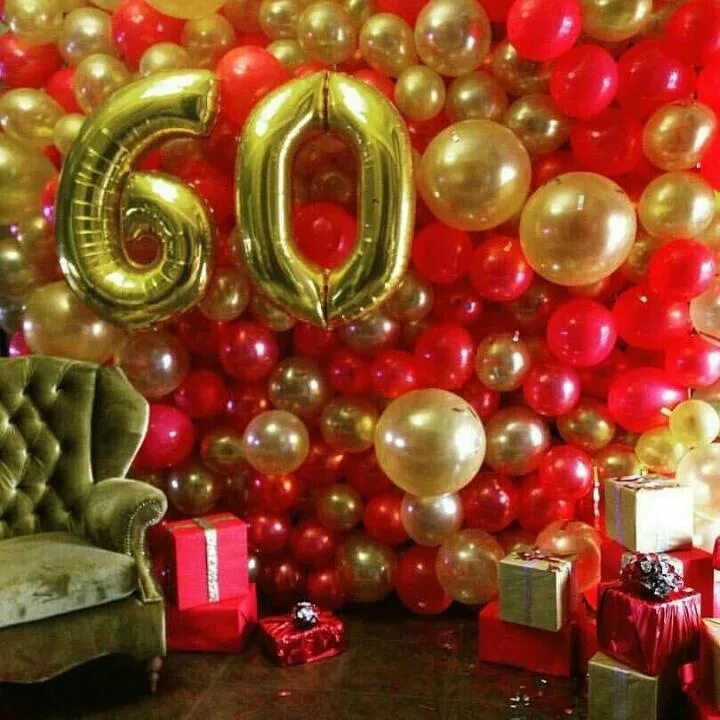 Украшение шарами на юбилей 50 лет. Украшение зала на юбилей 50 лет. Украшение шарами. Шары с днем рождения. Оформление на 50 лет женщине.