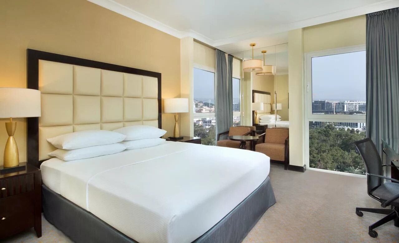 Radisson blu абу даби. Рэдиссон абу даби. radisson blu abu dhabi 5. radisson abu dhabi corniche. radisson blu resort, abu dhabi corniche.
