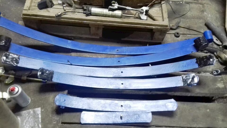 Рессоры нижний. Рессора газ 3110. рессоры газ 31105. рессоры газ 24. рессора газ 3110 задняя.