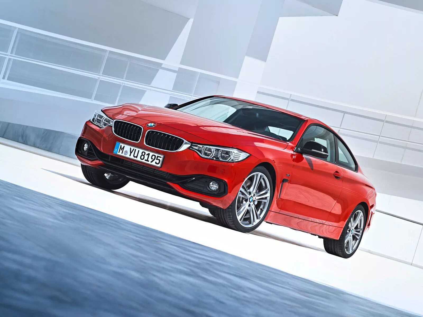 Бмв 4 новая. Бмв 4. Бмв 4. 4 л. 4 л.