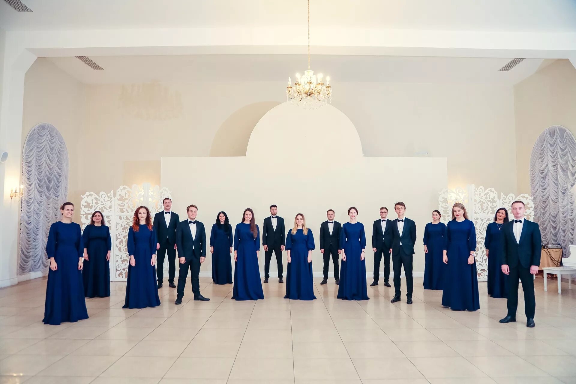 петербургская сиринада партия. камерный хор красноярск. петербургские серенады камерный хор в пушкине. хор петербургские серенады. хор.