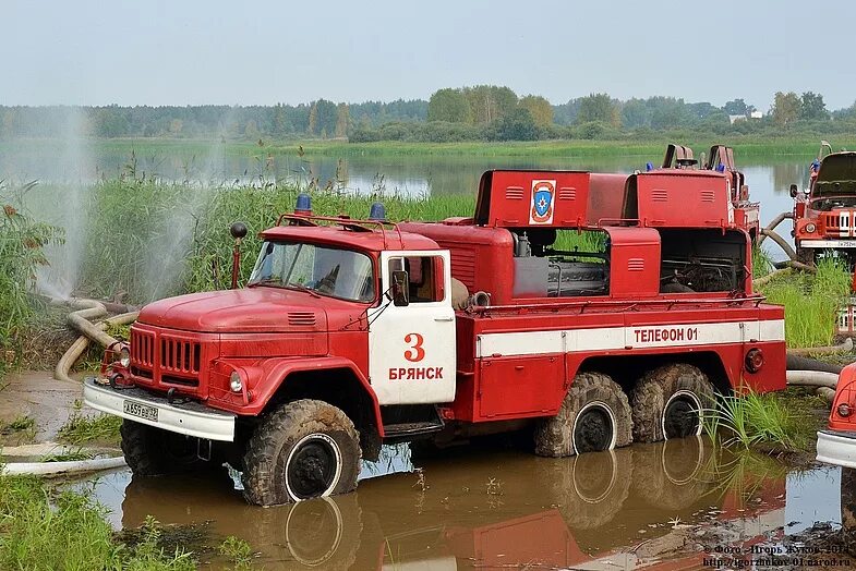 Пожарный автомобиль пнс. ПНС-110 ЗИЛ-131. ПНС 110 ЗИЛ. ПНС-110 ЗИЛ-131 пожарная насосная станция. ПНС-110(131)-131а.