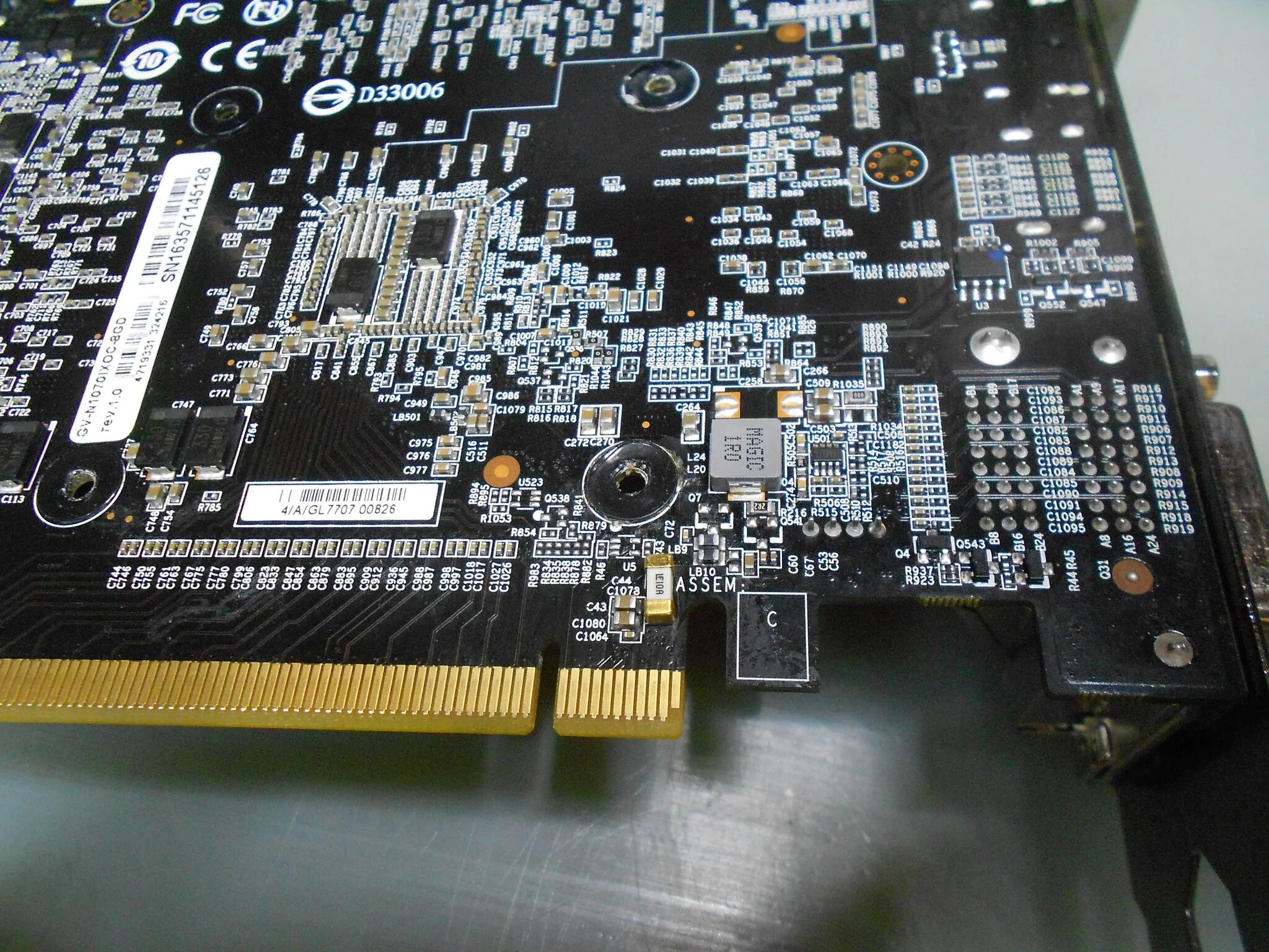 Ремонт видеокарты gtx. Прогар гпу на видеокарте. Zotac gtx 970 сгорел. Ремонт видеокарты gtx. Кз памяти видеокарты.