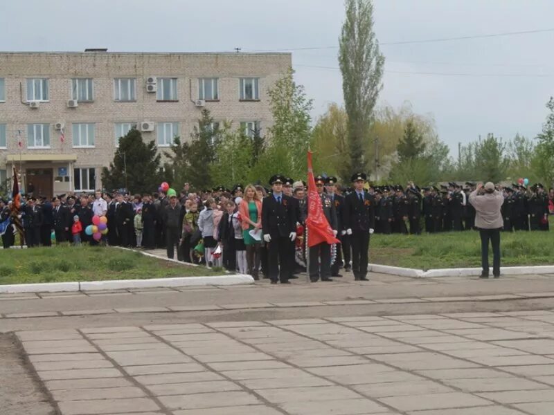 Прогноз погоды на 10 дней красный кут. Город красный Кут Саратовская область. Красный Кут Саратовская область площадь.