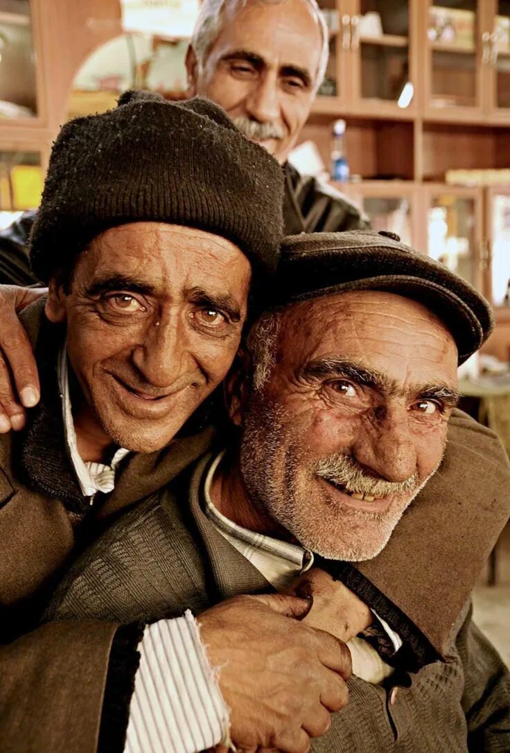 Turkey people. Старики турки. Турецкий мужчина старик. Старый турок. Турки старые мужчины.