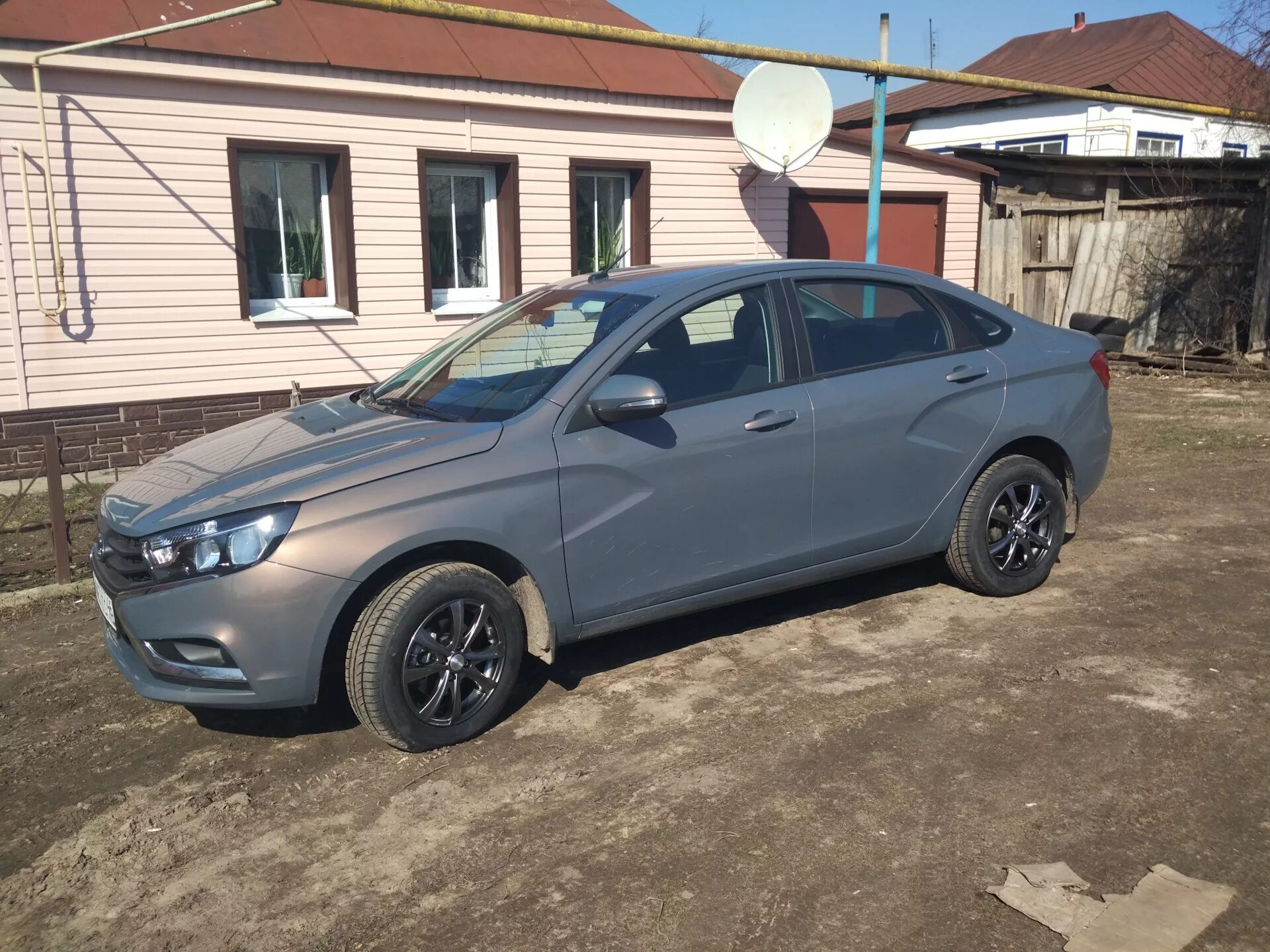 Диски на весту седан 15. Диски на весту седан 15. Диски на весту седан 15. Vesta sw 17 литье neo. Slik l702.