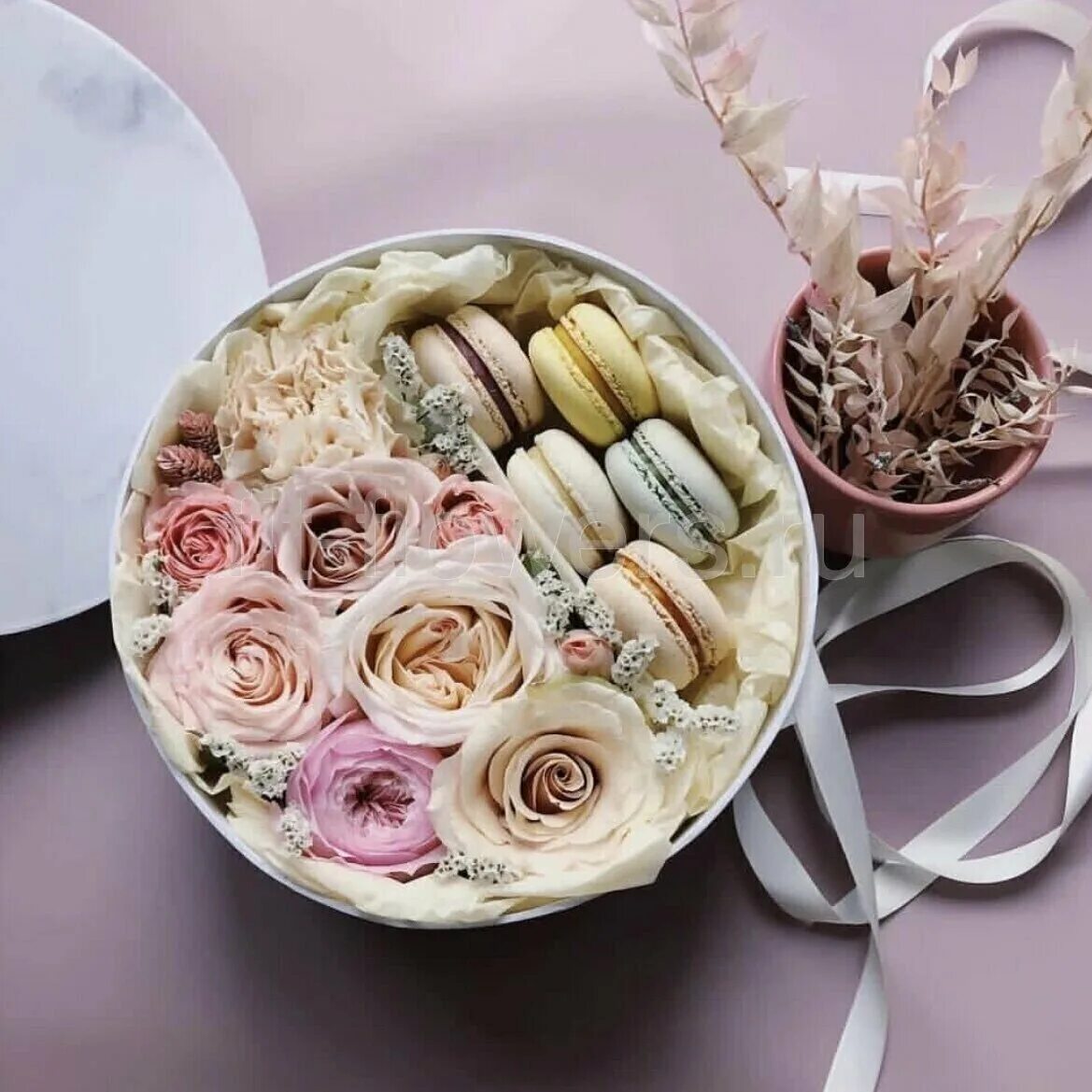 Макароны в коробке фото Ассорти Macarons (21 шт.): лучшая цена и магазины, где купить