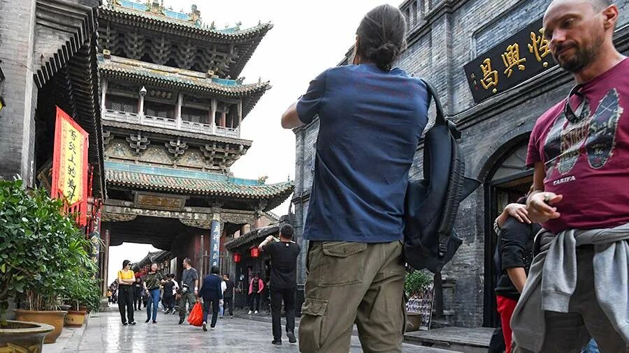Start tourist. Китай туризм. Туристы в Китае. Туризм в Китае 2023. Китайские туристы в России 2023.