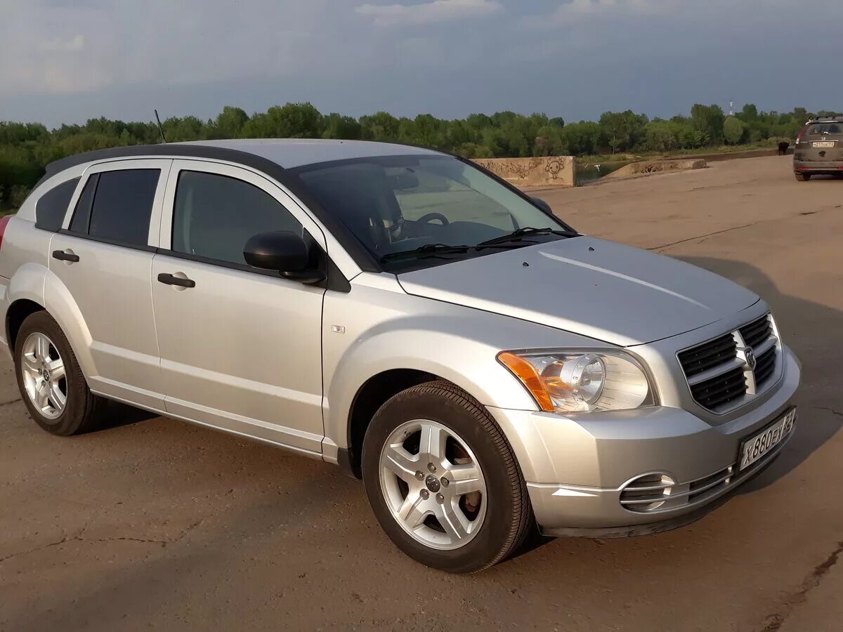 додж 2008. Dodge avenger 2008 2. додж калибр 2008 года. додж калибр 2008. машина додж калибр 2008.