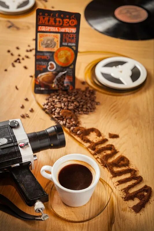 сыграй кофе. сыграй кофе. мадео кофе интернет-магазин. бариста. латте эстетика.