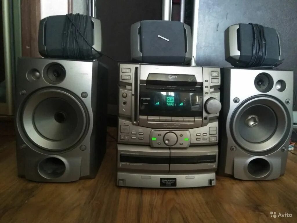 Купить центр пионер. Pioneer j1000 музыкальный центр. Музыкальный центр Pioneer j990. Музыкальный центр Pioneer vz 800. Музыкальный центр Pioneer на 25 дисков.