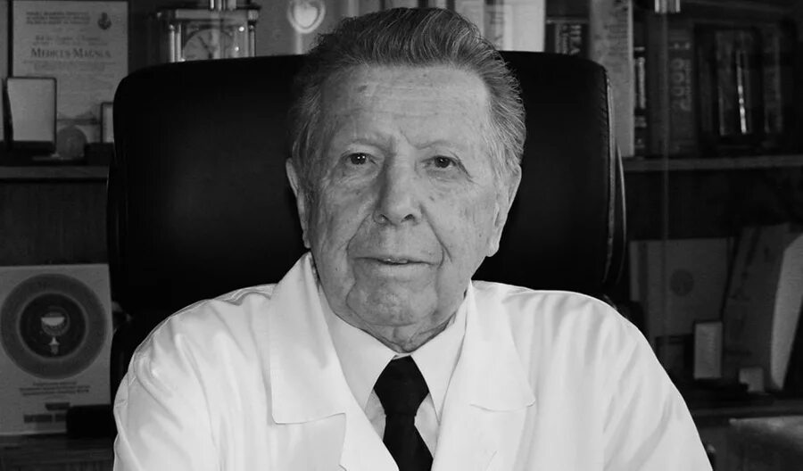 Хирург брежнева. Хирург брежнева. Советский врач. Шмелев пластический хирург ссср фото. Хирург брежнева.