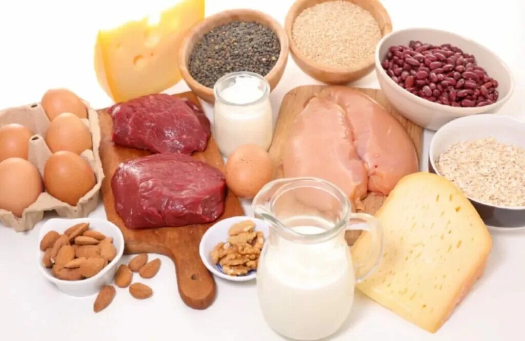 Мясо молоко яйца. Органическая продукция мясо молоко. Мясо молоко яйца. Молочные и мясные продукты. Мясо и молоко.