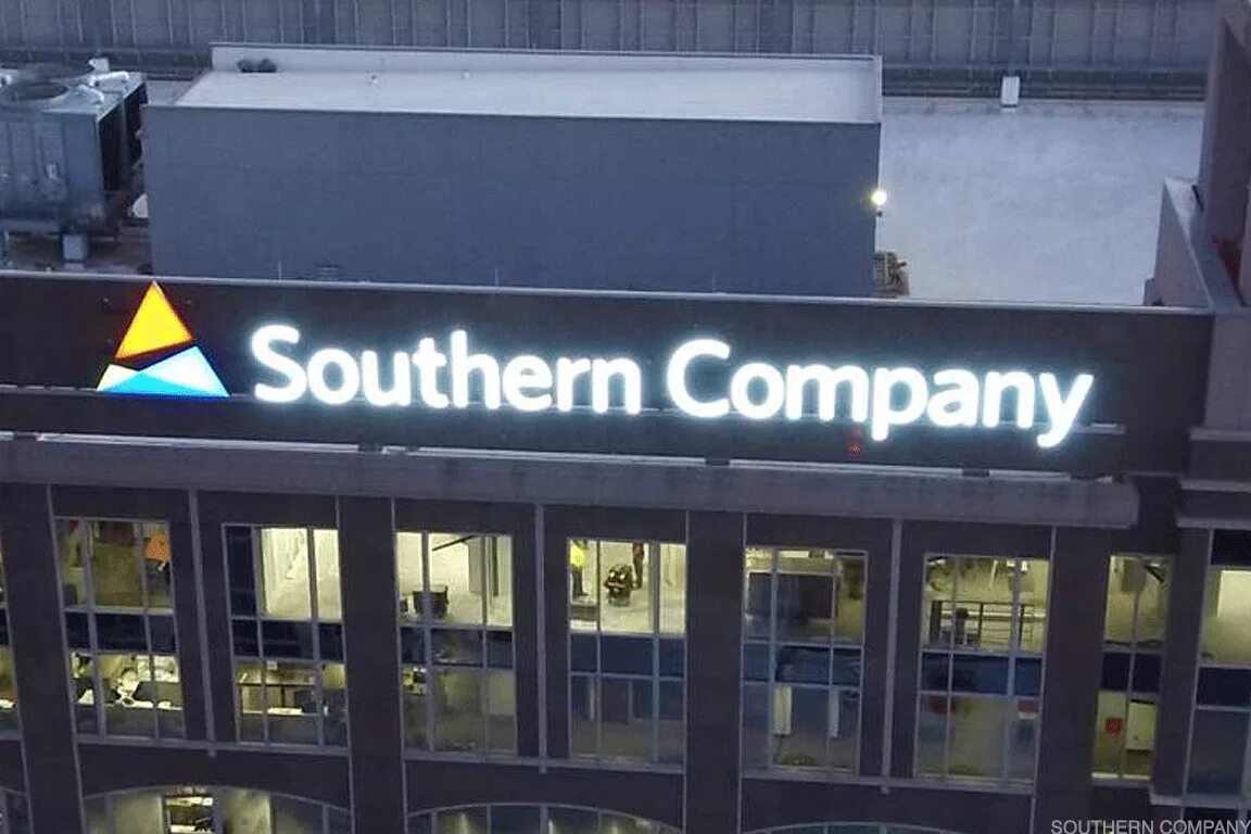 Со company. Southern Company. Американская компания Action Company. Southern Company акции. Southern co logo.