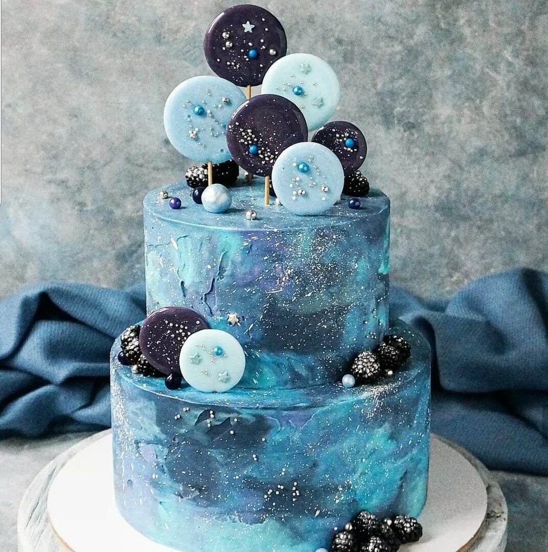 Декор торта космос для мальчика To Infinity & Beyond... Galaxy Cake. #sweetsandspatula #instacake #galaxycake #w