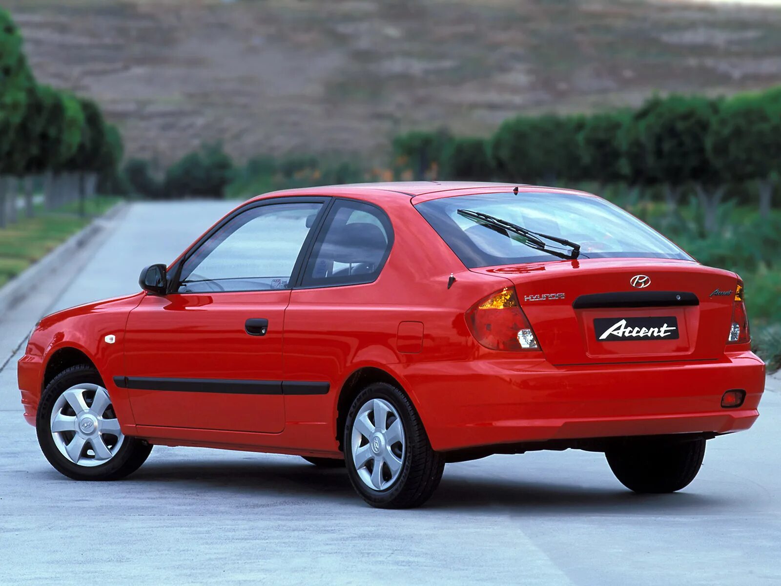 Акцент человека. Hyundai accent 2. hyundai accent 2000. хундай акцент тагаз 2000. hyundai accent ii 2000.