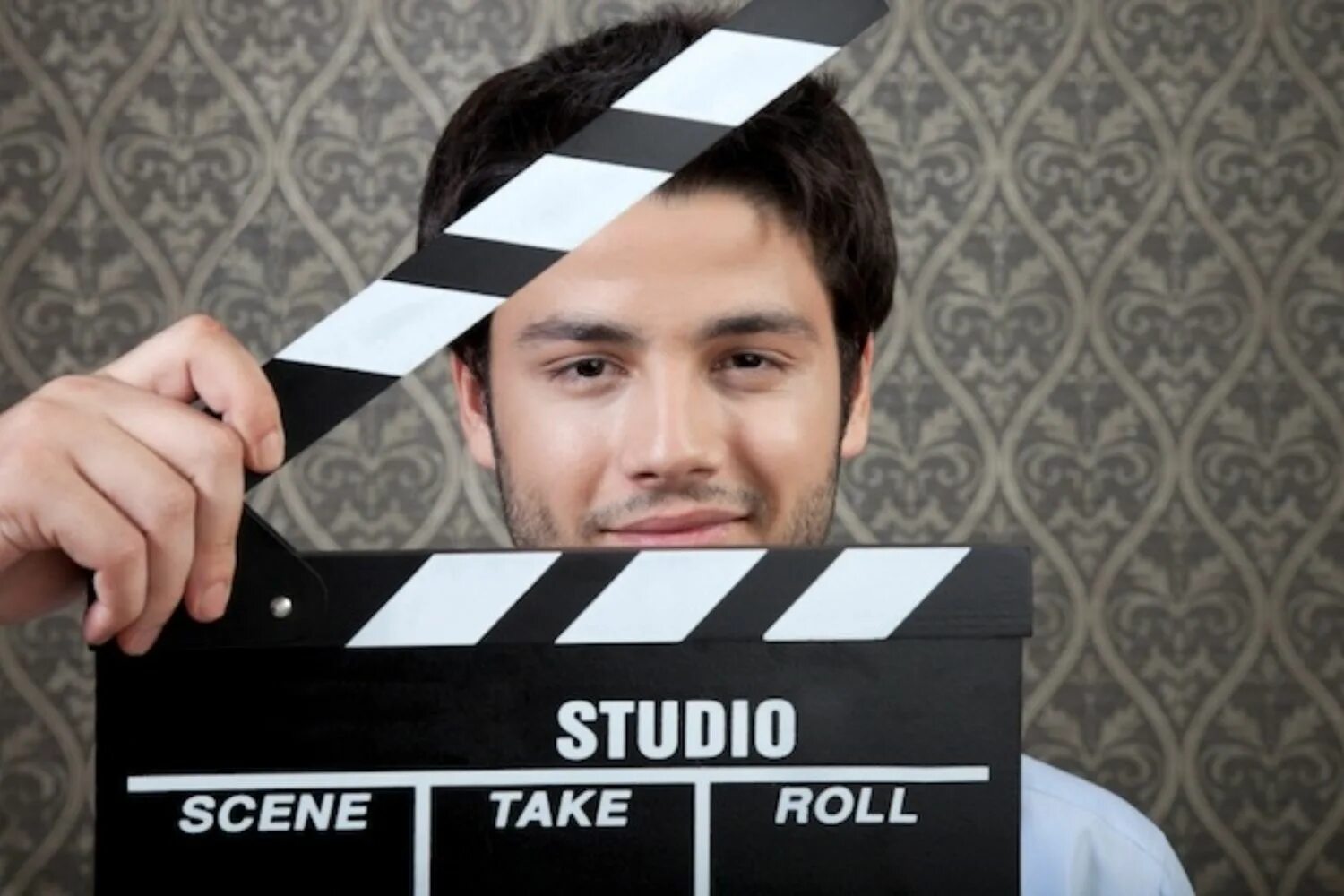 Современный кинематограф. Как называется работа актера. Остин о'брайен. Джонатан беннетт 2022. Современное киноискусство.