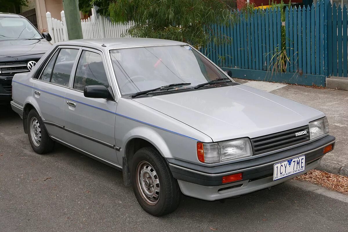 Mazda 323 1986. Mazda 323 1986 седан. Mazda 323 bf. Mazda 323 bf sedan. Мазда 1986