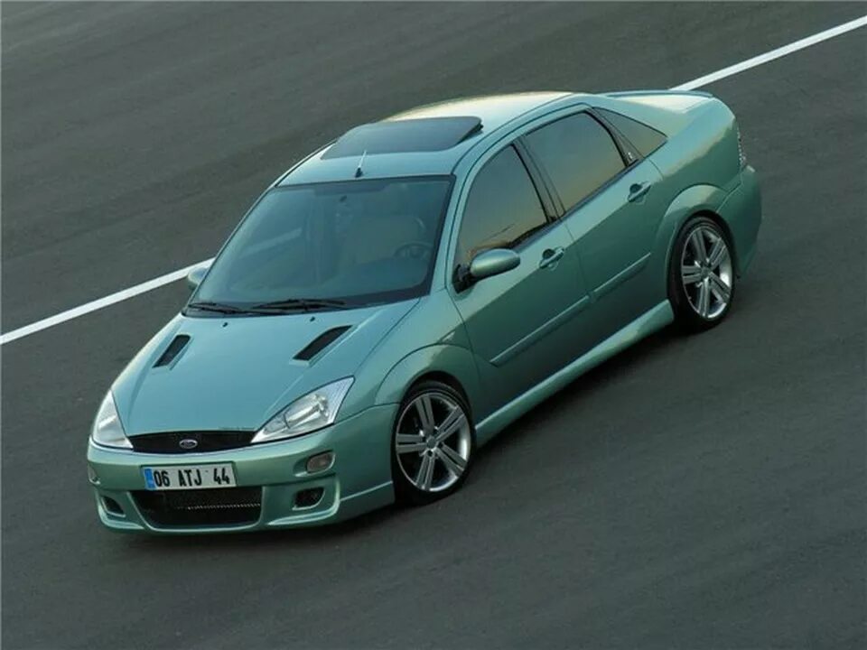 Ford Focus mk1 Tuning. Focus 1 Tuning. Ford Focus 1 тюнинг. Обвес на Форд фокус 1 седан.