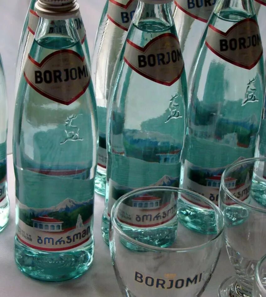 Боржоми (минеральная вода). Вода л с минеральная "водная империя" пэт 1,55л ооо "лига". 5 газированная. Цагвери минеральная вода. Кожановская минеральная вода.