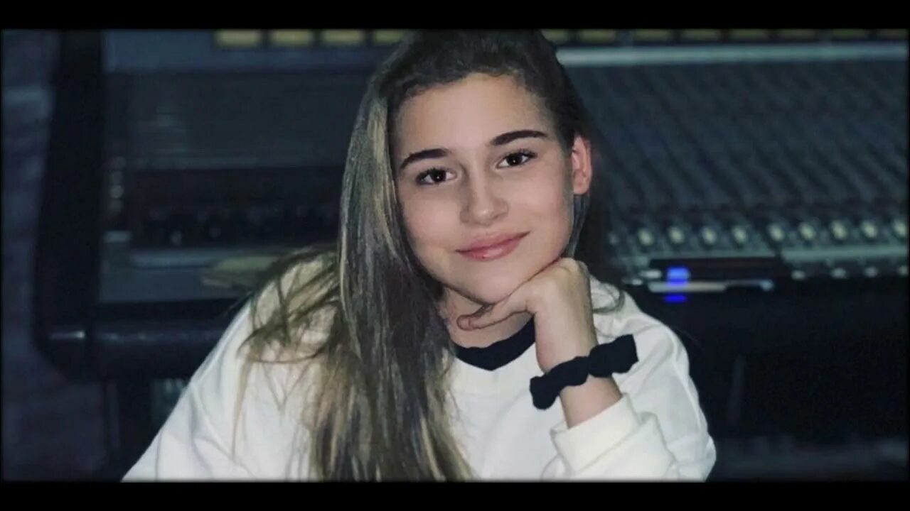 Где микелла. Микелла абрамова 2025. микелла абрамова голос.