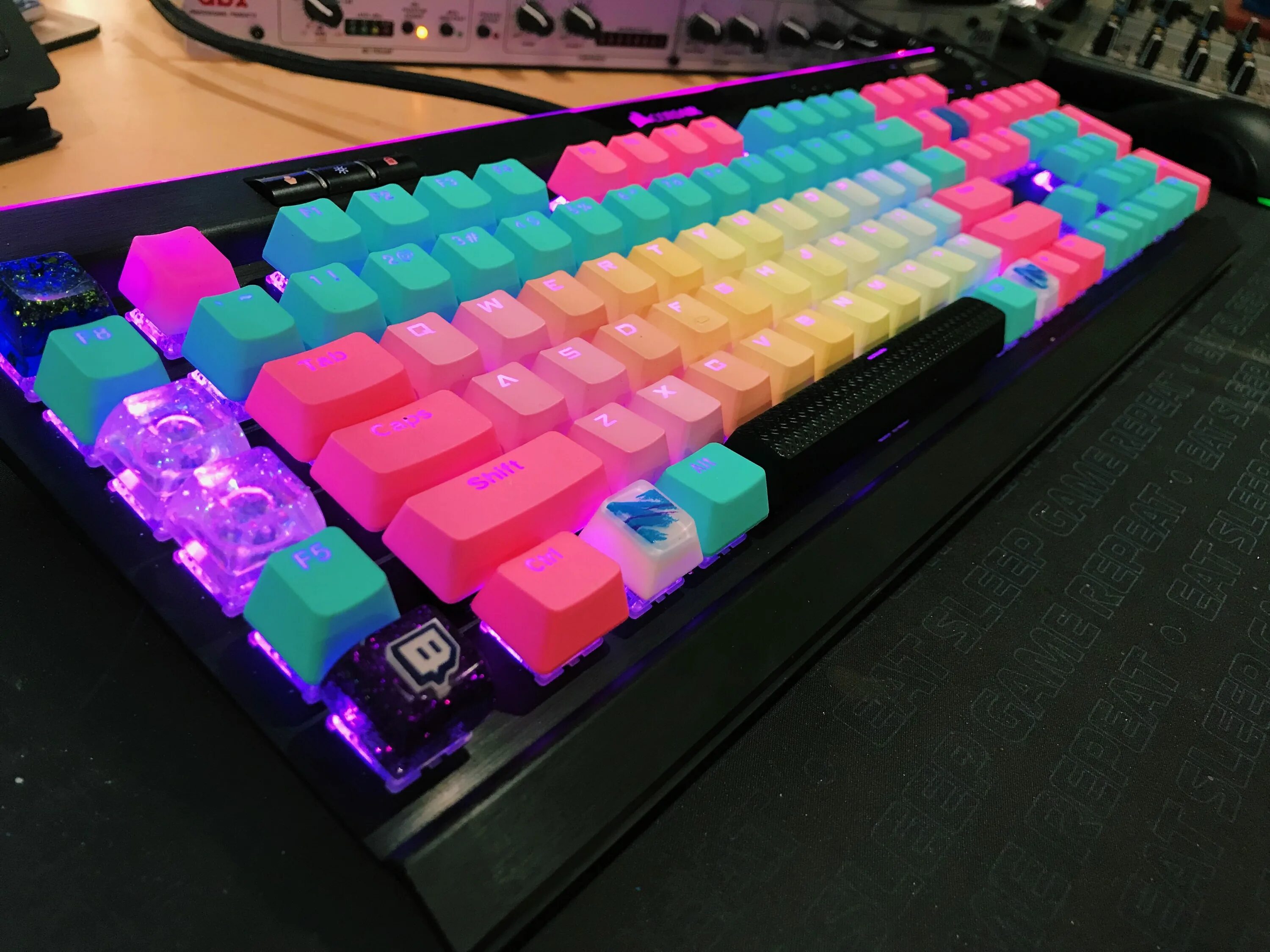 Кейкапы ;для механики 60 %. Pbt cherry keycaps. Кастом кейкапы для клавиатуры. Кейкапы для клавиатуры cherry. Механическая клавиатура без кейкапов.