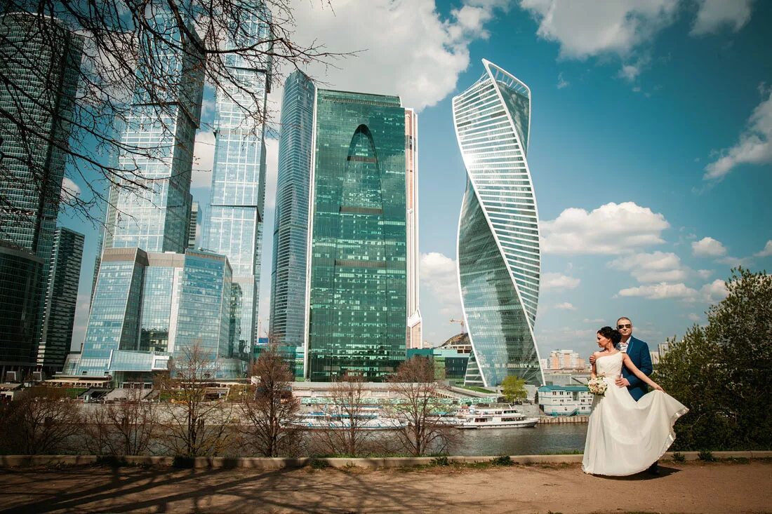 Москва где можно сделать. Москва Сити локации. Москоу Сити фотосессия. Москва локации Москоу Сити. Фотолокация Москва Сити.