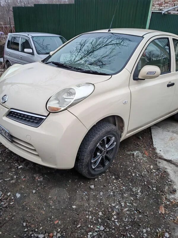 4. Nissan march 2022. Ниссан марч 2007. Ниссан марч хэтчбек автомат. 2.