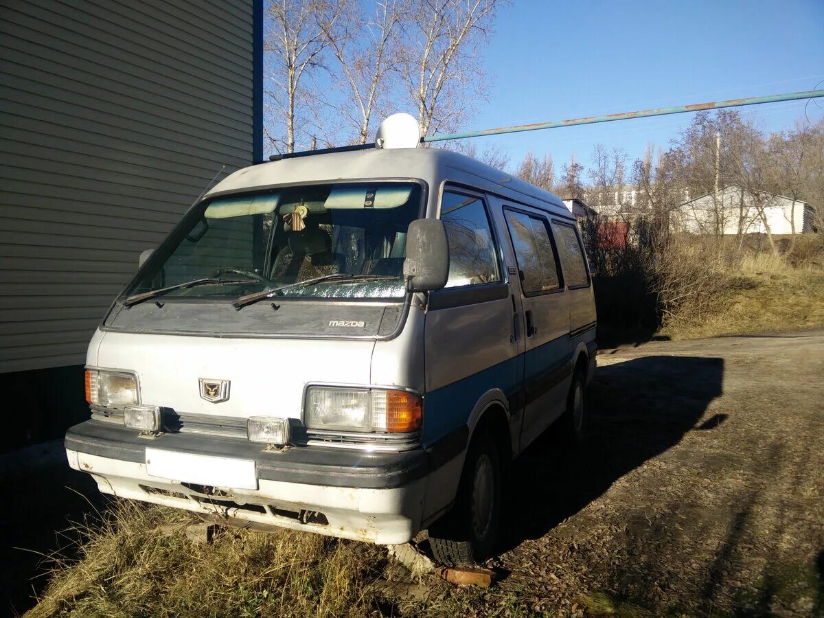 Mazda Bongo 1990. Mazda Bongo, 1990 год. Mazda Bongo 1990 люк. Мазда Бонго микроавтобус 1990.