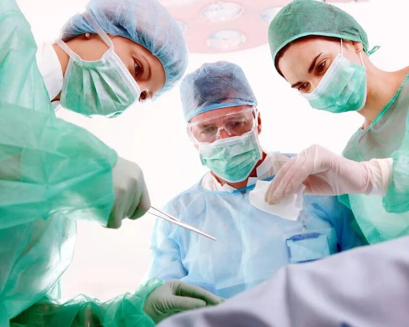 Включи operation. Доктор стивен стрэндж хирург. Хирургическая операция. Хирургическая операция. Хирургическая операция.