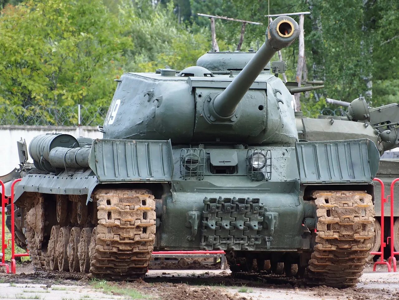Первый ис 2. ИС 2. Танки СССР ИС 2. Танк ИС 2 ВОВ. ИС-2 (Иосиф Сталин).
