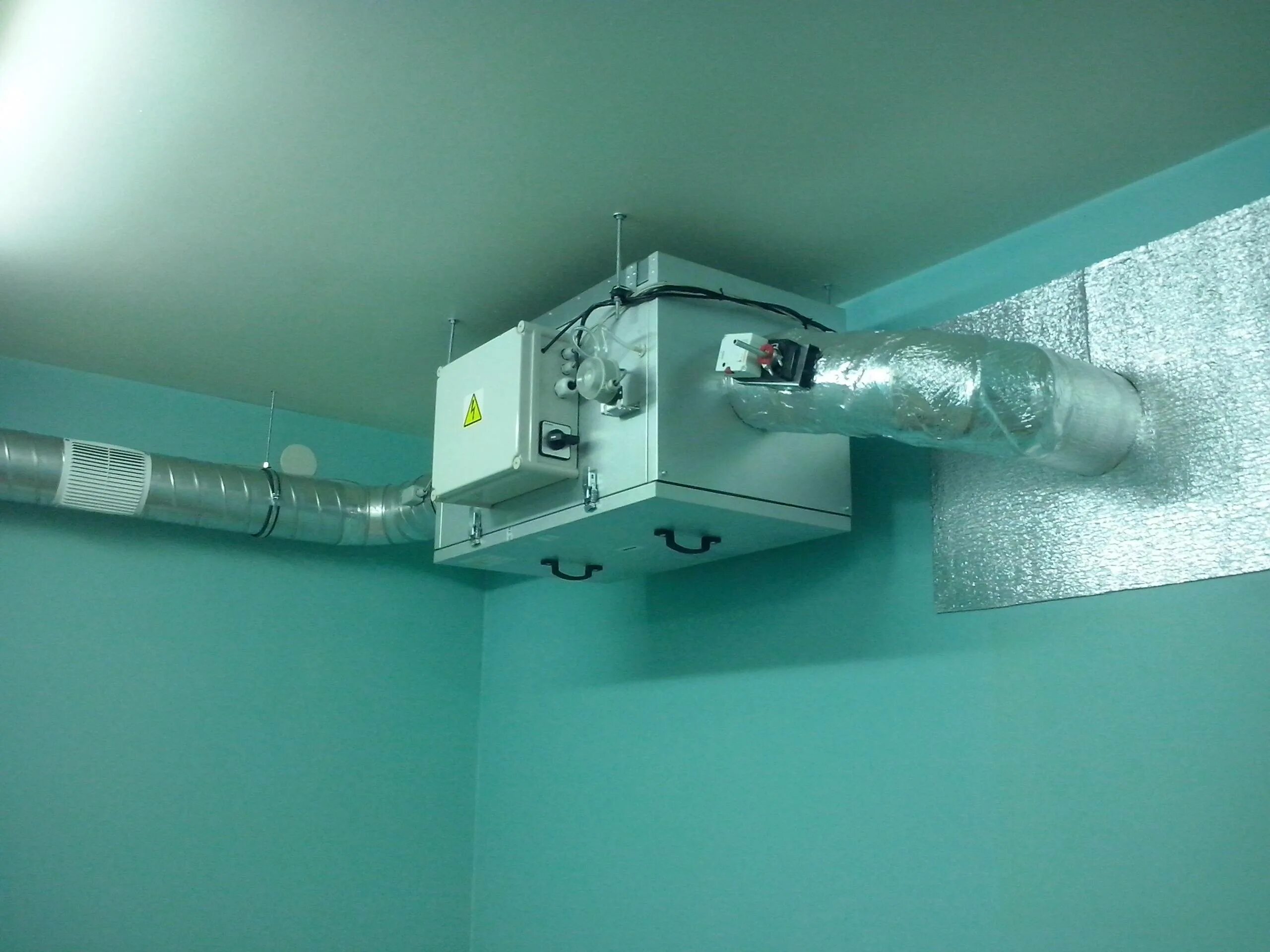 Приточно вытяжная система вентиляции. Проверка приточно вытяжной вентиляции. Смм-200 вентиляция приточная. Приточно-вытяжная естественная система вентиляции. Вытяжная вентиляция.