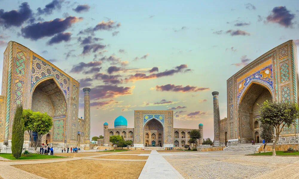 Touring uzbekistan. Touring uzbekistan. Архитектурный комплекс шахи зинда в самарканде. Touring uzbekistan. Самарканд узбекистан достопримечательности.
