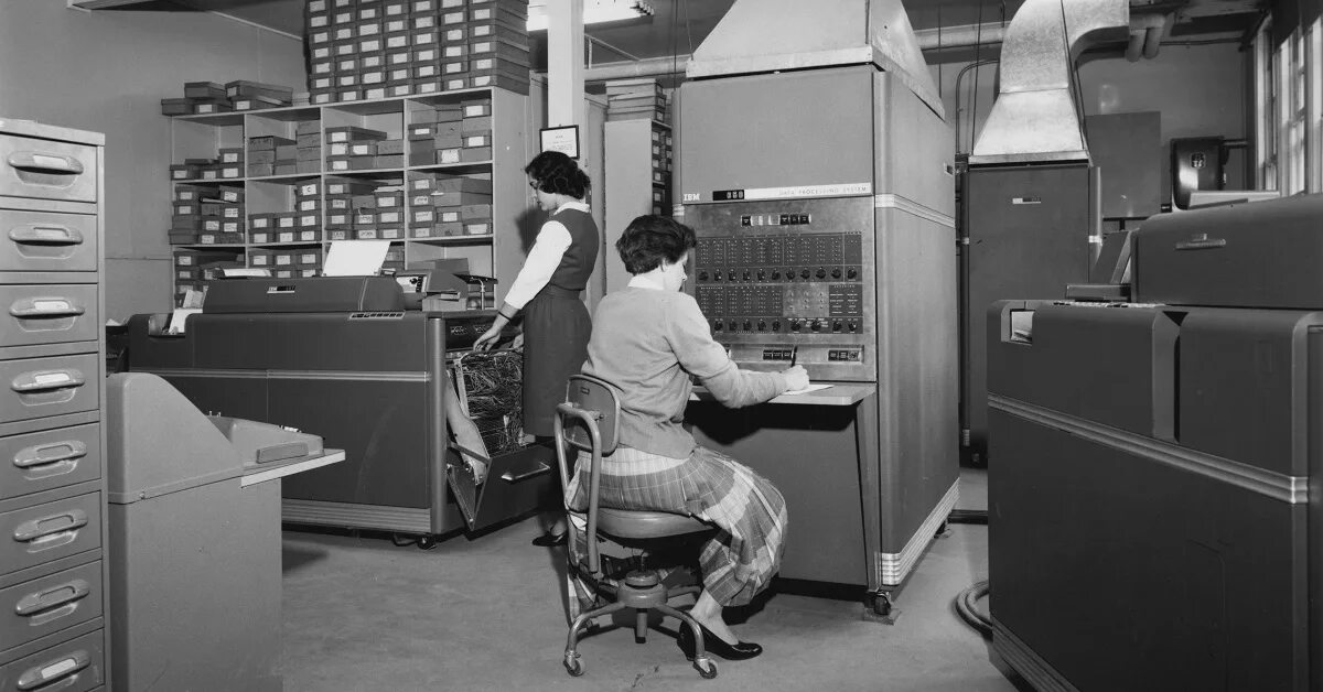 IBM 650. ЭВМ IBM 650. IBM 650 компьютер. ИБМ 1947. Ibm type