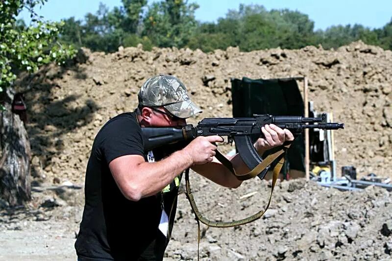 Книга что это? техника. Собственно соревновательные упражнения это. Положение рук при стрельбе из пневматической винтовки. Пулевая стрельба пневматическая винтовка. Спортивная стрельба стендовая.