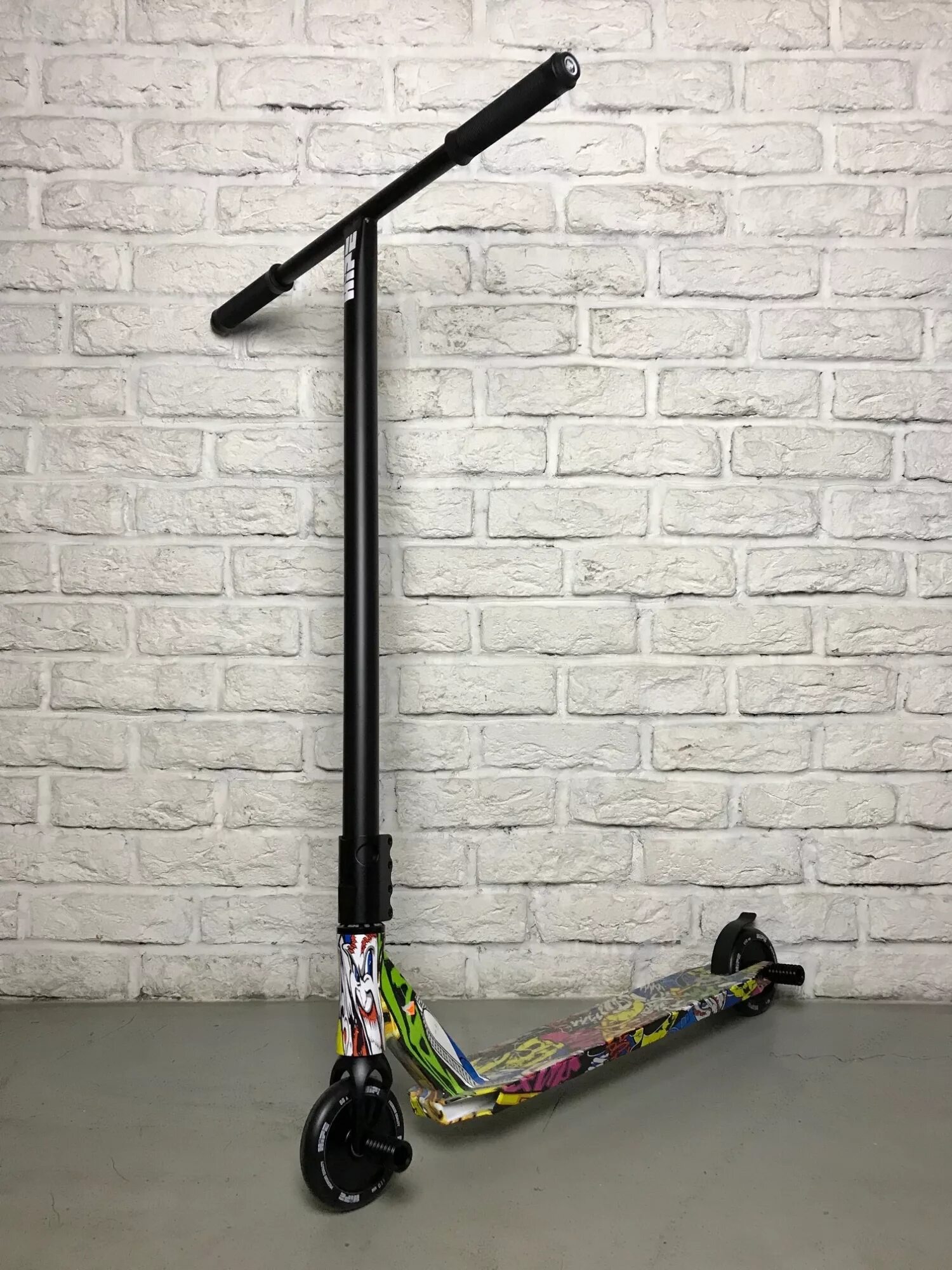 Трюковый самокат дорогой. Спортивный самокат limit LMT 01 Stunt Scooter. Трюковый самокат limit LMT 01. Трюковой самокат limit LMT 06. Самокат Hype h5.