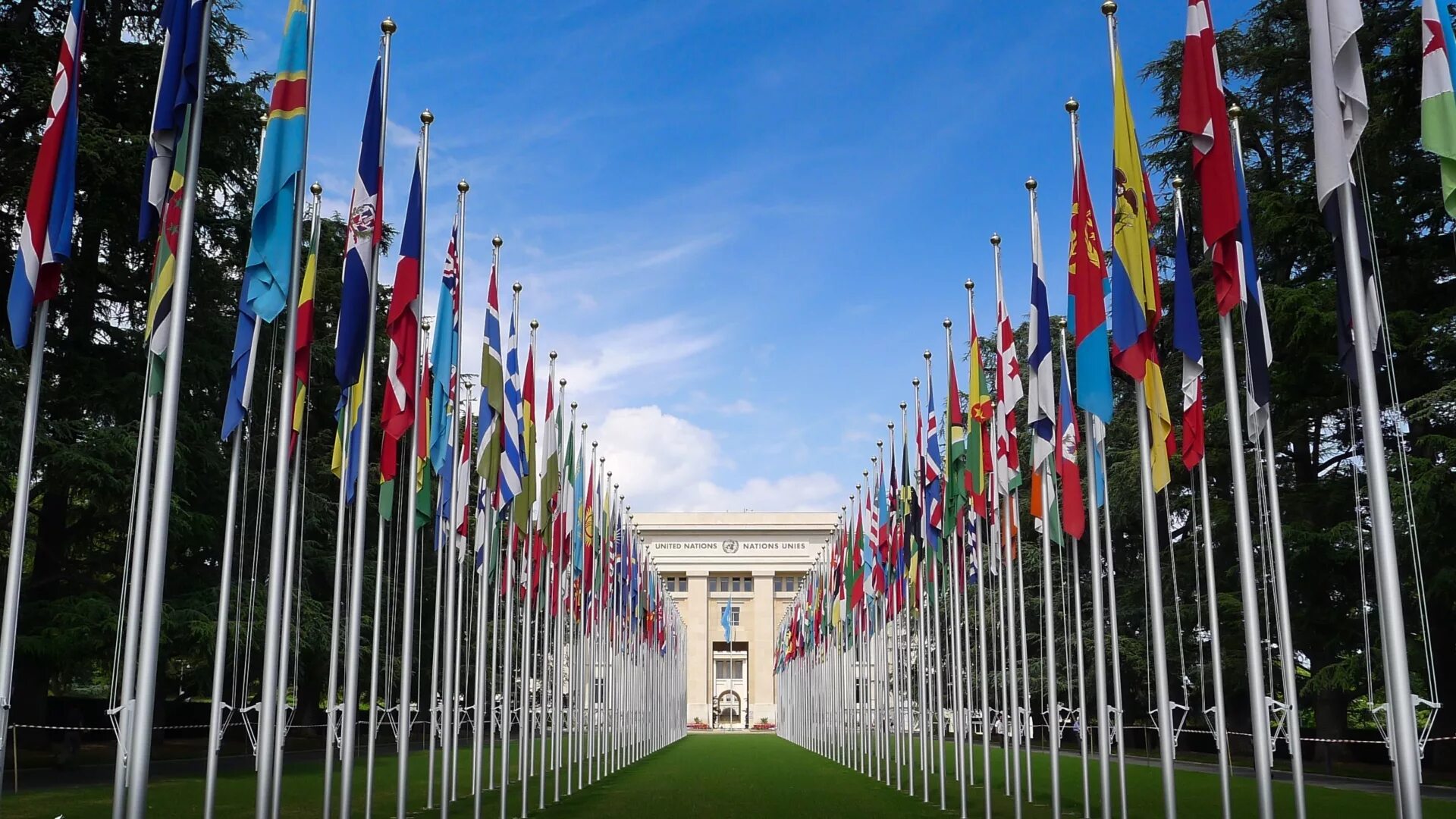 Организации оон в сша. Дворец наций Женева Швейцария. Организация Объединённых наций. Миростроительство ООН. Организация Объединенных наций (ООН).