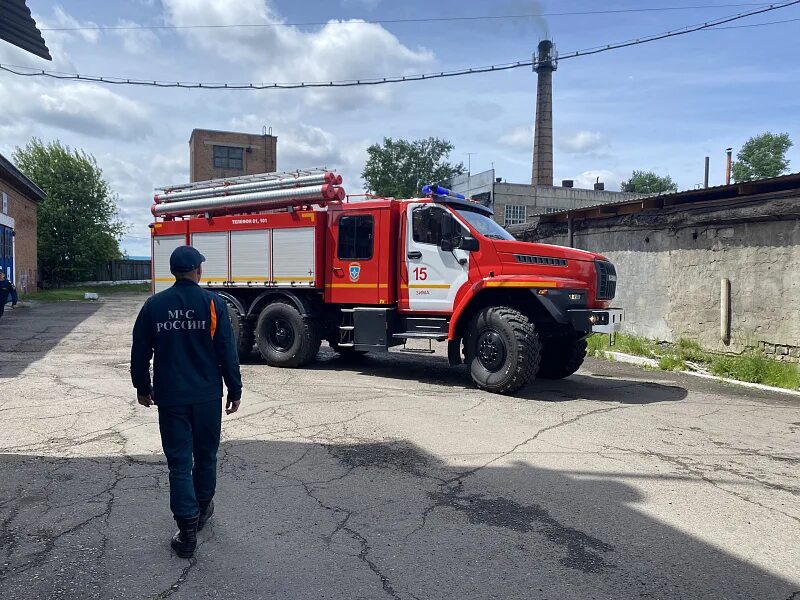 Пч 15. Пожарная часть город зима. ПЧ 15 Ярославль. 15 Пожарная часть. Мигалка пожарная часть.