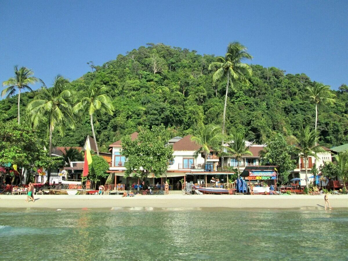 Ко чанг туры. Ко Чанг Таиланд. Чанг (остров). White Sand Beach ко Чанг. Ко Чанг Таиланд корабль.