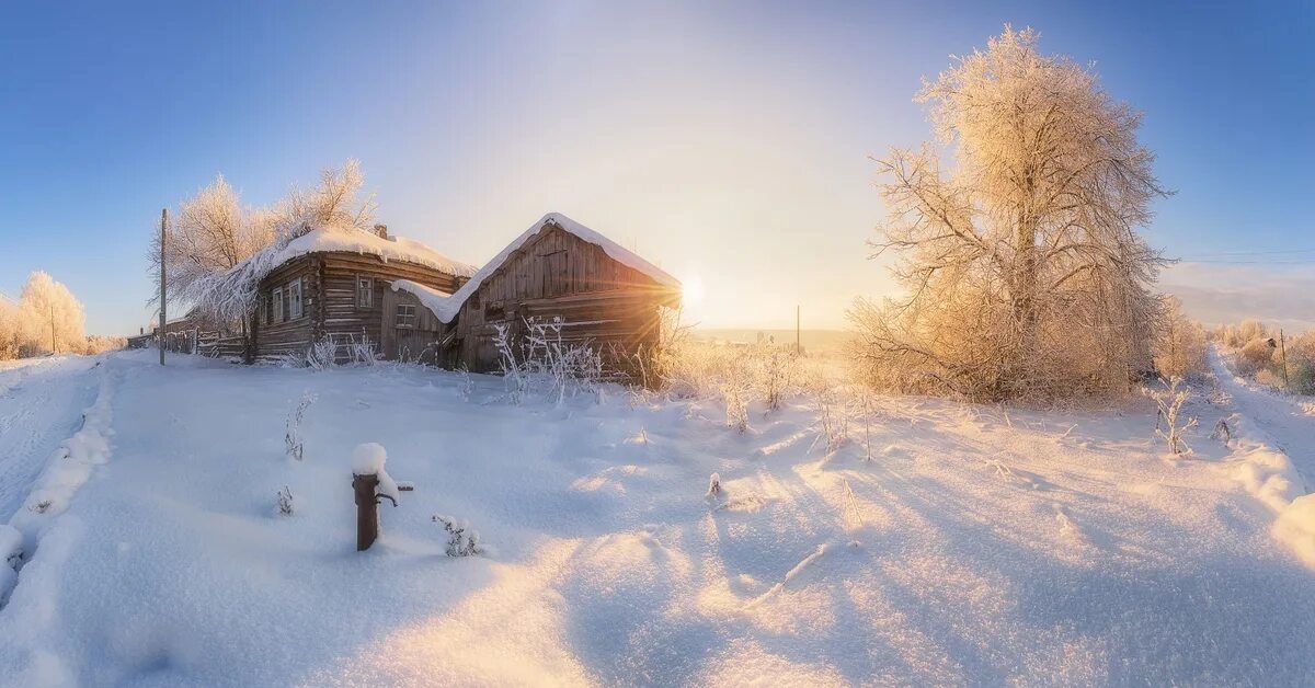 Зимний пейзаж деревня фото Морозный свет на задворках. Фотограф Георгий Машковцев