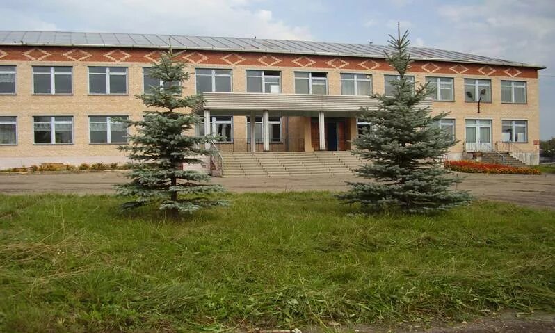 Школа трубино. Школа трубино. Школа трубино. Мбоу сош 27 гощ трубино. Школа 27 трубино.