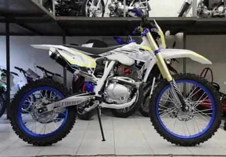 Атаки 250 эндуро