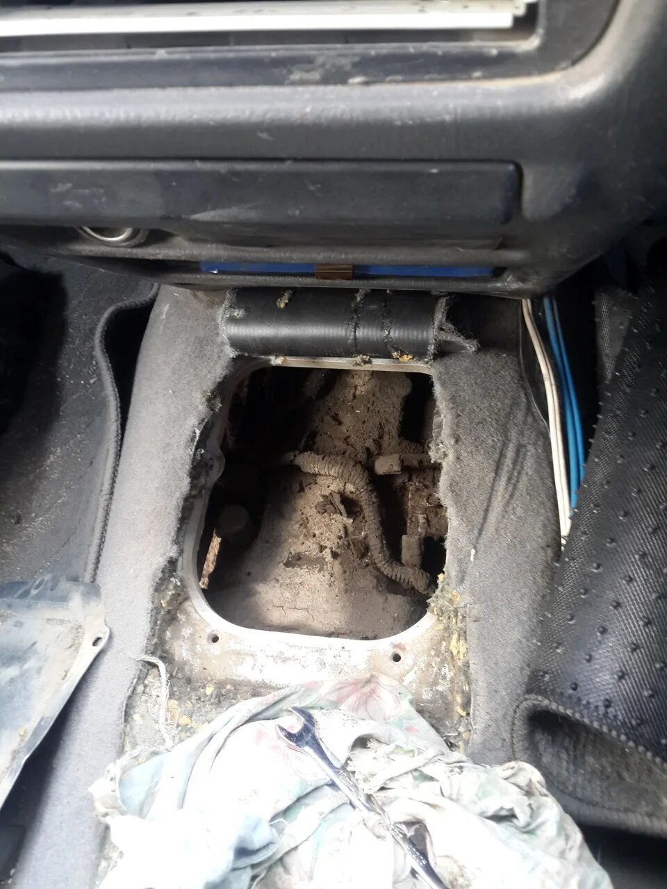 Купить Блок управления двигателем Mazda MPV LW 139RR-284361 в Санкт-Петербурге п
