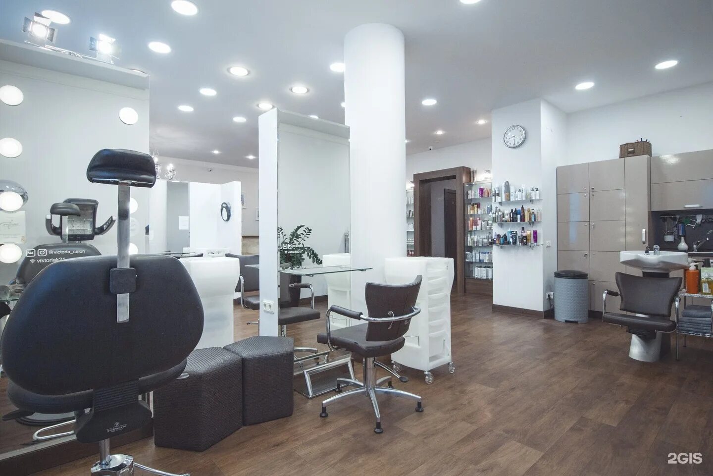 основа красоты комендантский. стильные студии красоты санкт-петербург. салон апельсин. салон красоты виктория санкт-петербург. парикмахерская мята юбилейный.