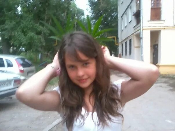 Юляшка чеченева тула. Юляшка николаева. julia_hatred юляшка кудинова. юляшка балаева самара 29 лет. светлеющая юляшка вячеславовна куженкино.