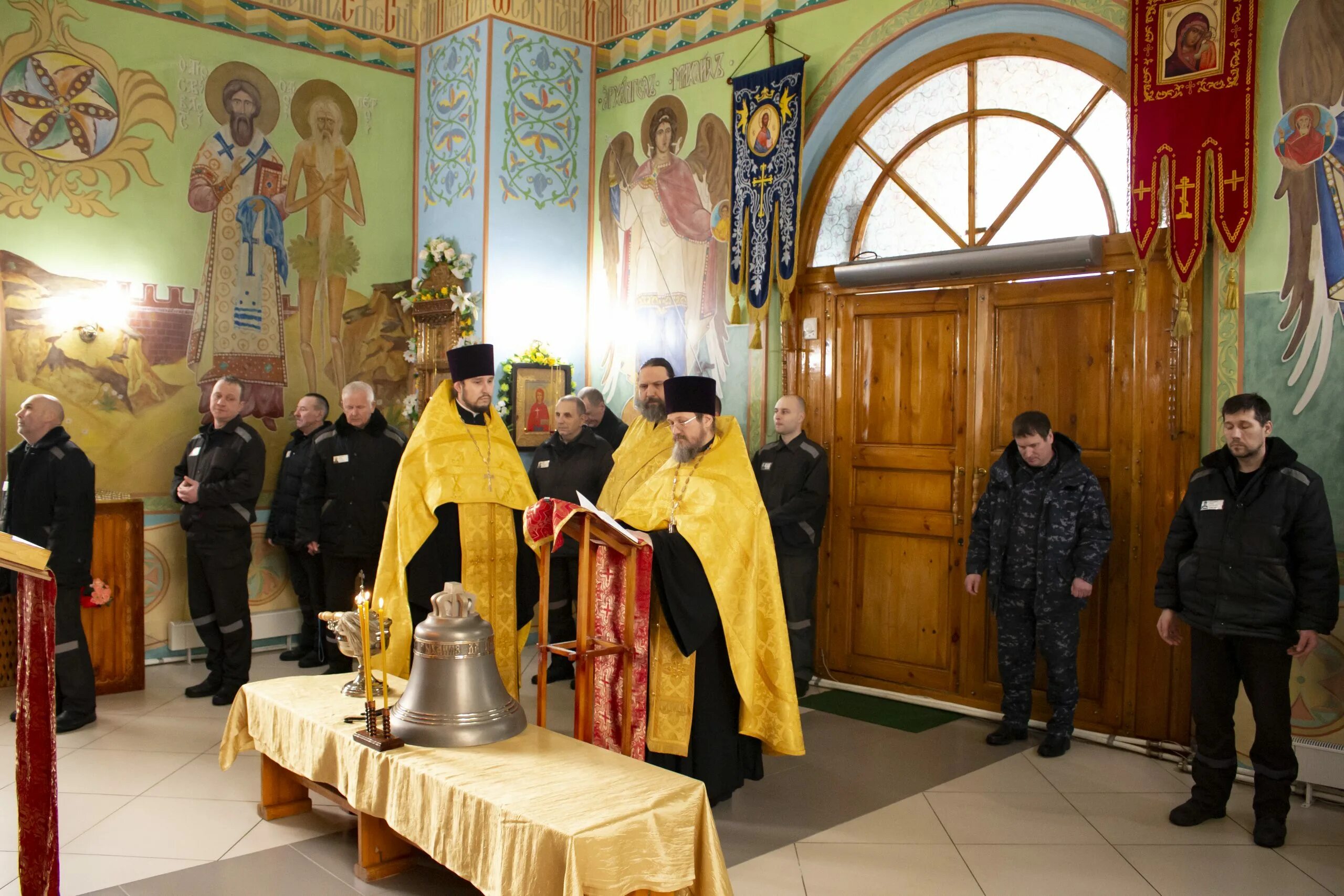 Ик нижний новгород. Храм в колонии ик-33 абакан. ик-5 нижний новгород. церковь в ик 5 нижний. храм при тюрьме.