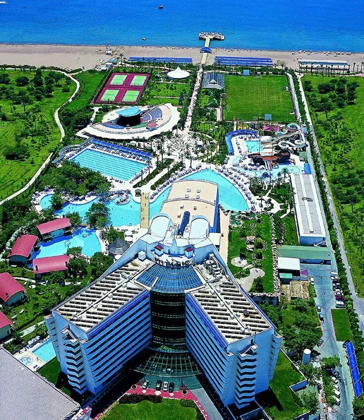 Antalya hotel resort. Отель Титаник Анталия. Отель Титаник Турция.