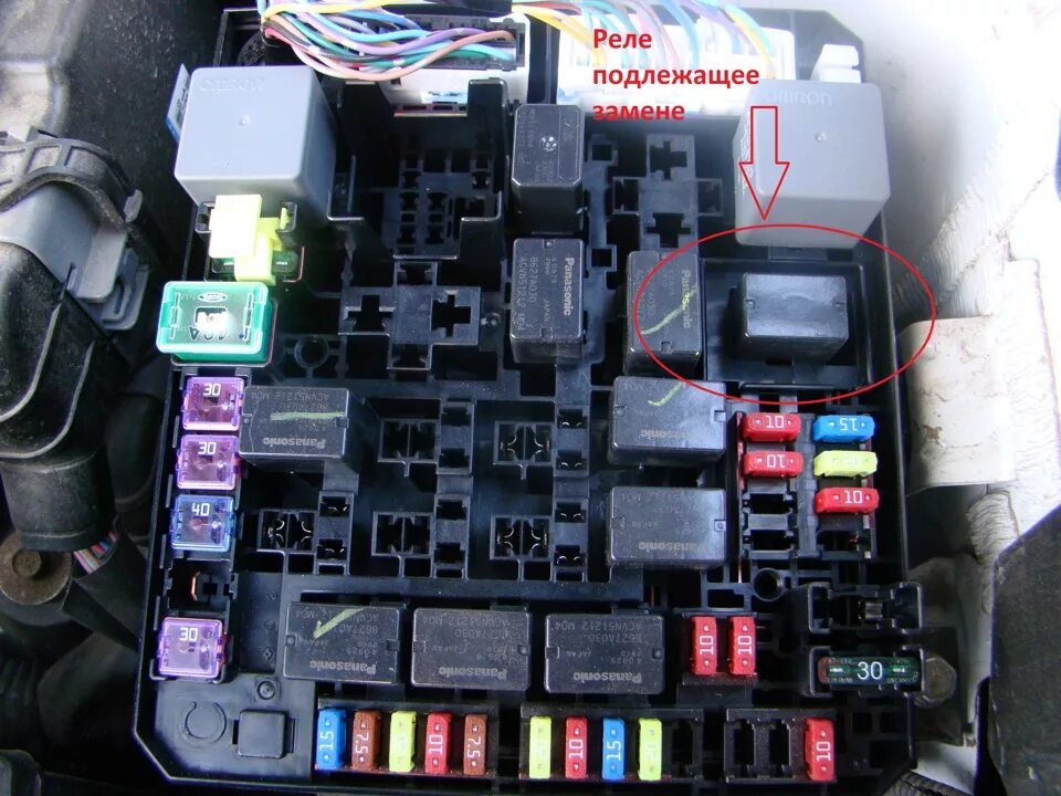 Реле Лансер 10. Реле стартера Mitsubishi Lancer 10. Реле ближнего света Митсубиси Лансер. Реле стартера ланцер 10. Mitsubishi lancer предохранители